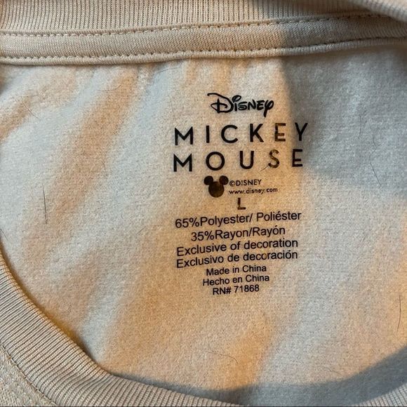 ✨Disney Mickey Mouse NWOT Tan and White Cropped Sweater - Size Large ✨ - Picture 10 of 11